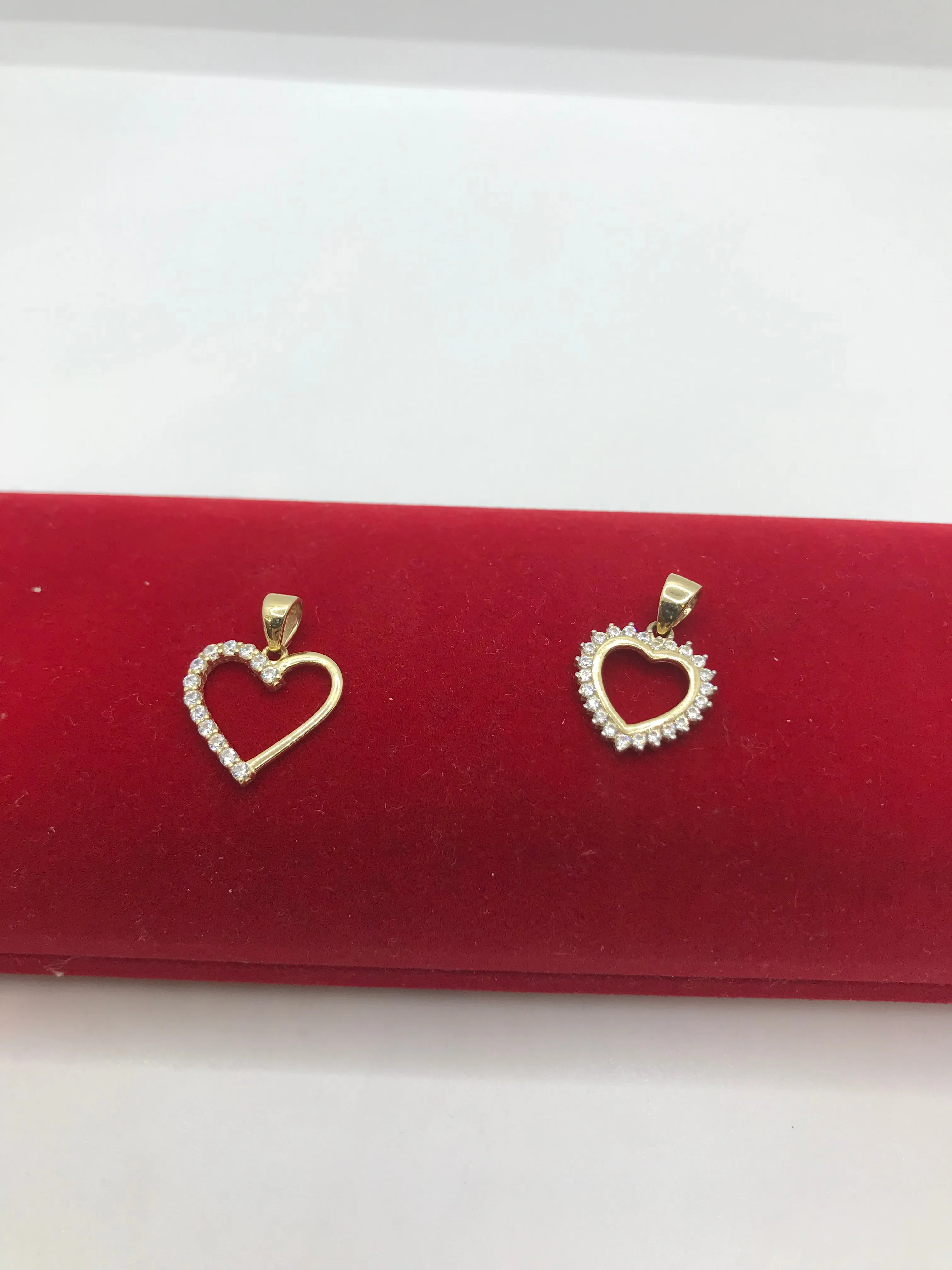 10k gold heart pendant