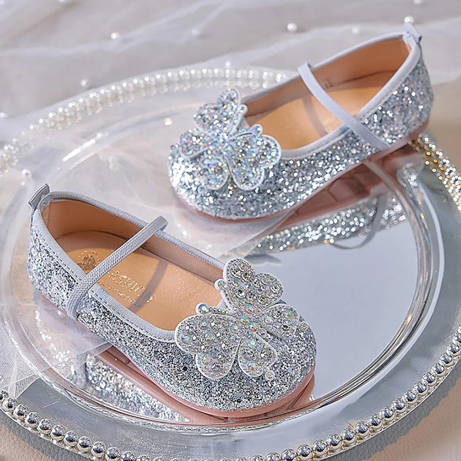 2025 Girls Casual Sandals Summer Cute Kids Loafer Shoe with Ankle Strap Comfortable Closed Toe Dressy Vacation Slippers Breathable Walking Footwear Indoor/Outdoor Fashion Party Dance Shoes
