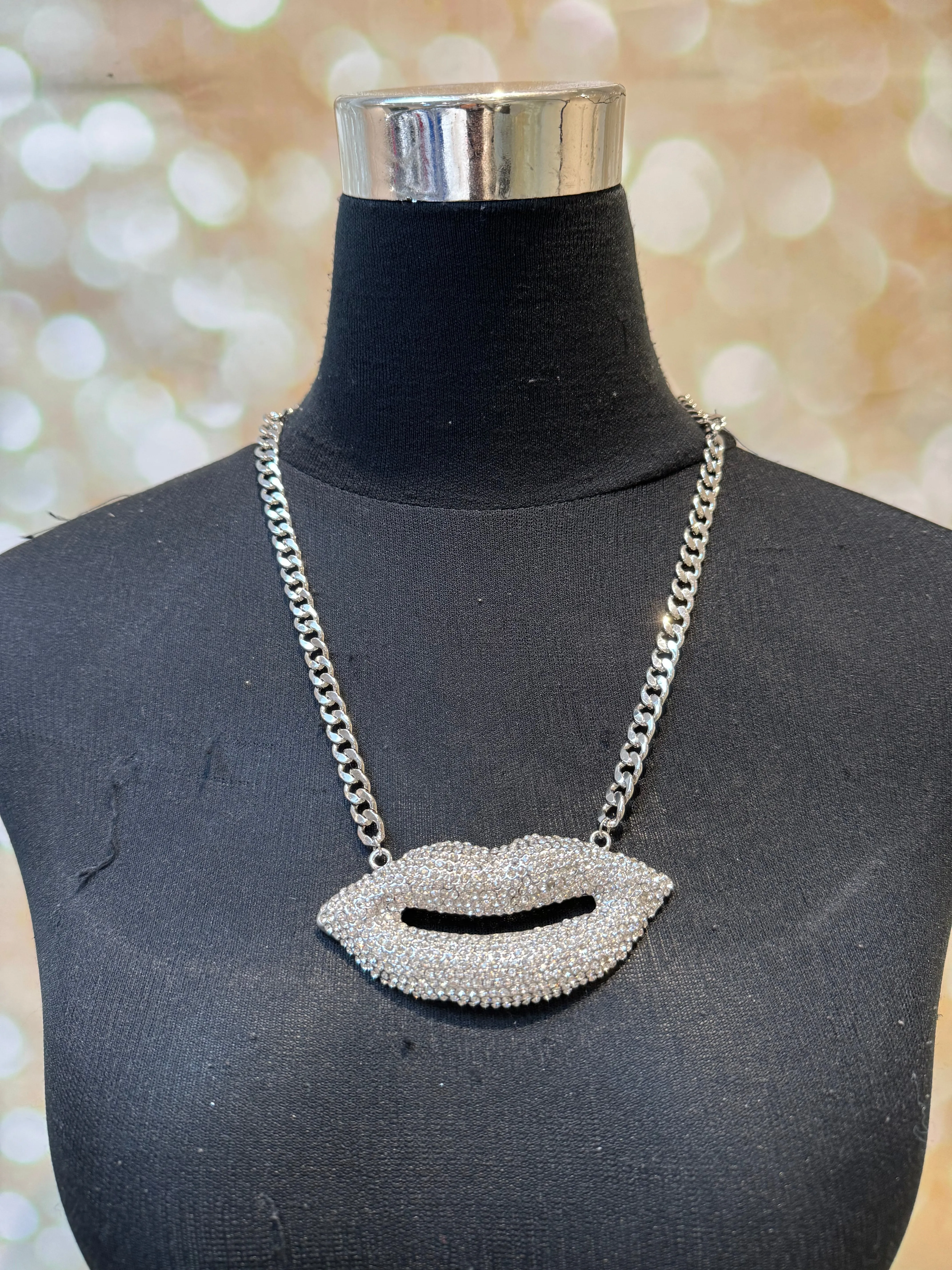 Chunky Diamante Lips Necklace