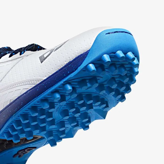 DSC Jaffa 22 Cricket Shoes