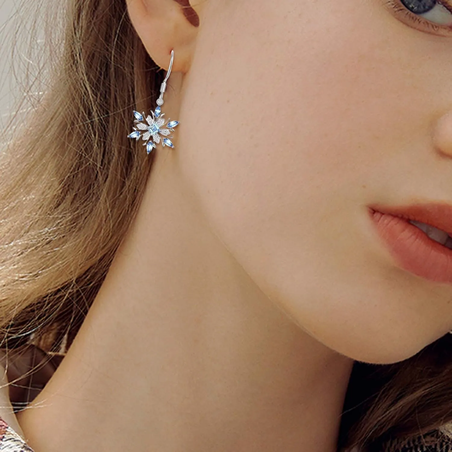 Earrings for Women Ladies Creative Curve Line Fashion Personalized Cat Eye Gem Wavy Jewelry Gifts