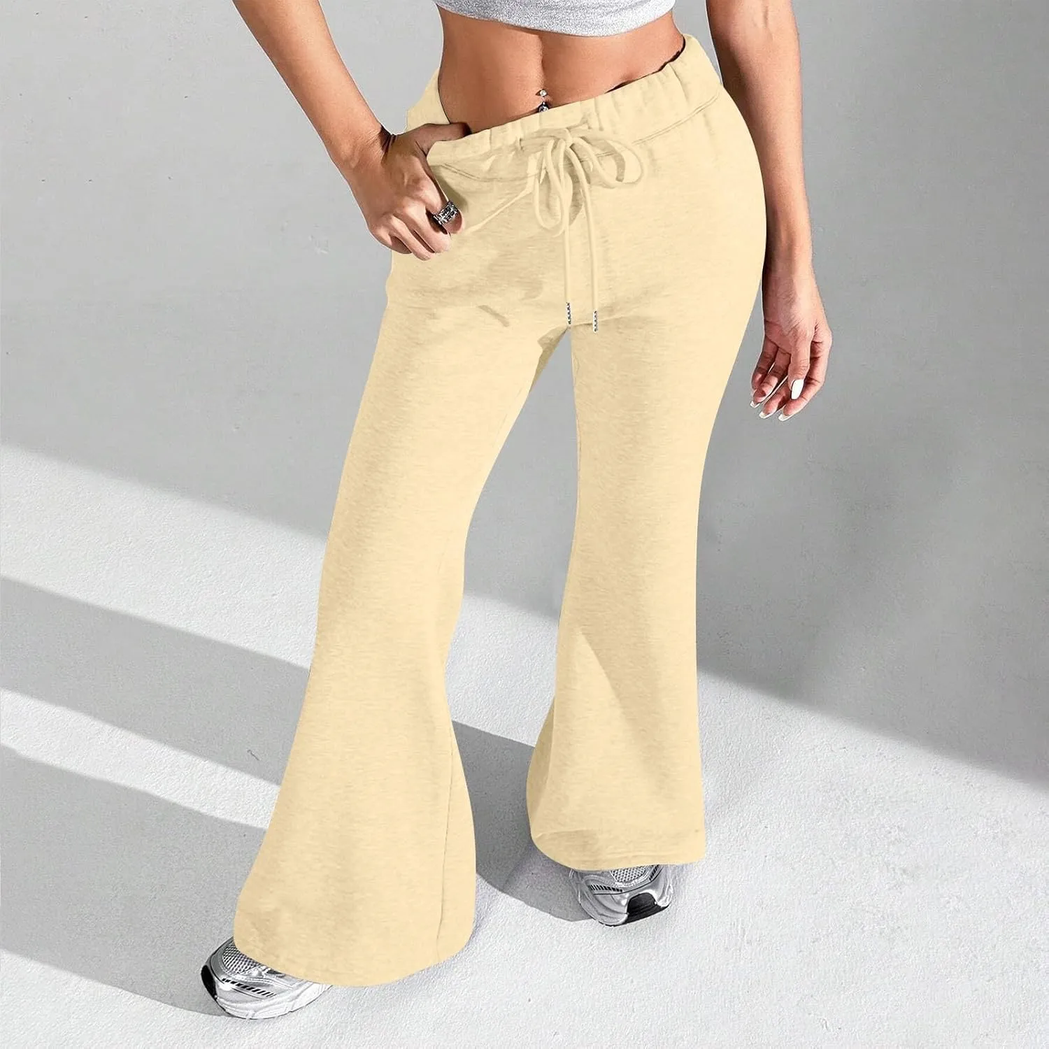 Flared Sweatpants for Women Baggy Drawstring High Waisted Yoga Pants Bell Bottom Tummy Control Sweat Pants w/Pockets