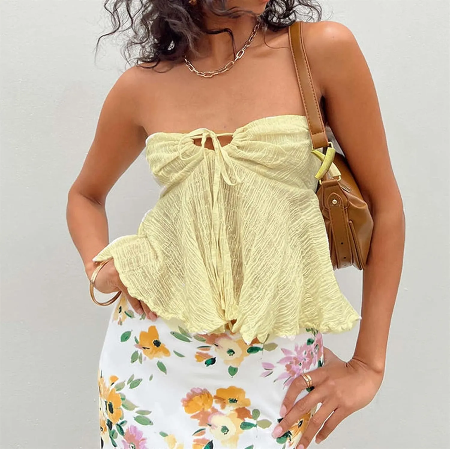 Flowy Tube Tops for Women Y2k Strapless Backless Tube Top Ruffle Off Shoulder Bandeau Tops Going Out Tops Streetwear