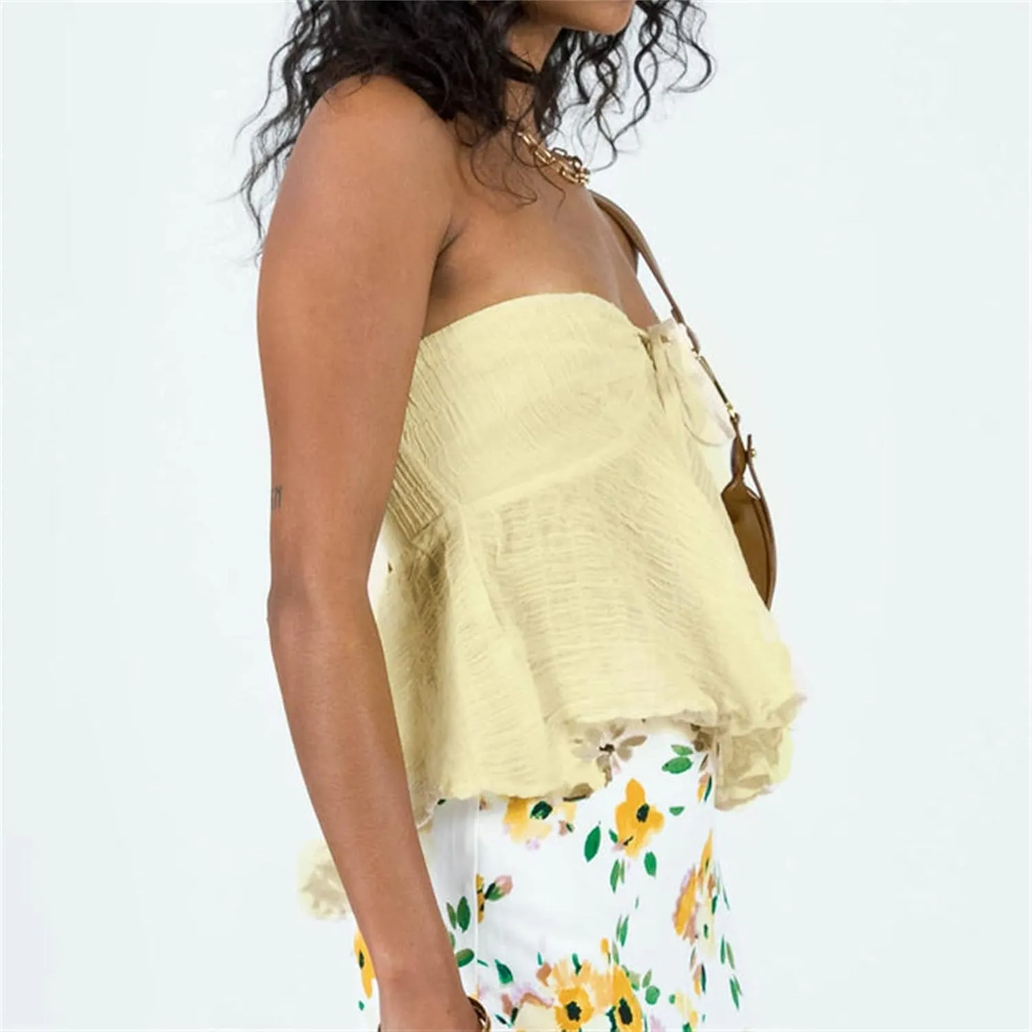 Flowy Tube Tops for Women Y2k Strapless Backless Tube Top Ruffle Off Shoulder Bandeau Tops Going Out Tops Streetwear