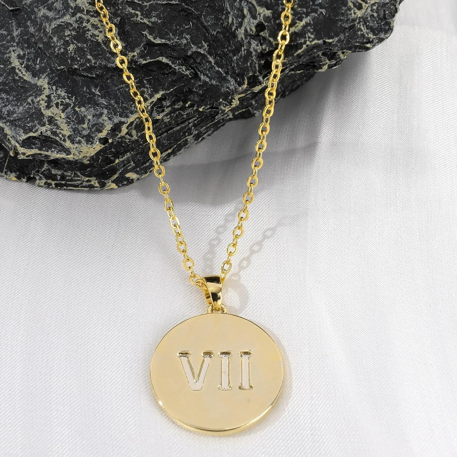 Gold Pendant Necklace for Women, Snake Moon and Star World Map Ship Anchor Compass Butterfly Crown Bee Scorpion Inspiration Words Round Rectangle Oval Pendent Initial Necklace Trendy Jewelry Gift