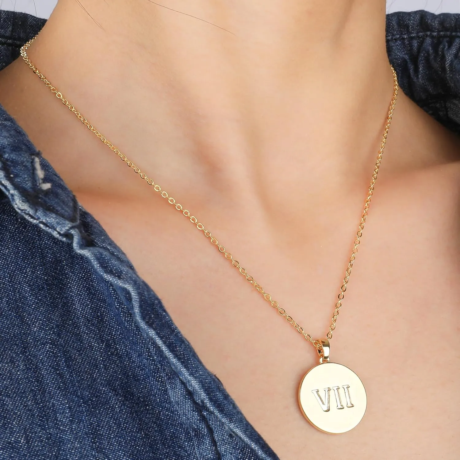 Gold Pendant Necklace for Women, Snake Moon and Star World Map Ship Anchor Compass Butterfly Crown Bee Scorpion Inspiration Words Round Rectangle Oval Pendent Initial Necklace Trendy Jewelry Gift