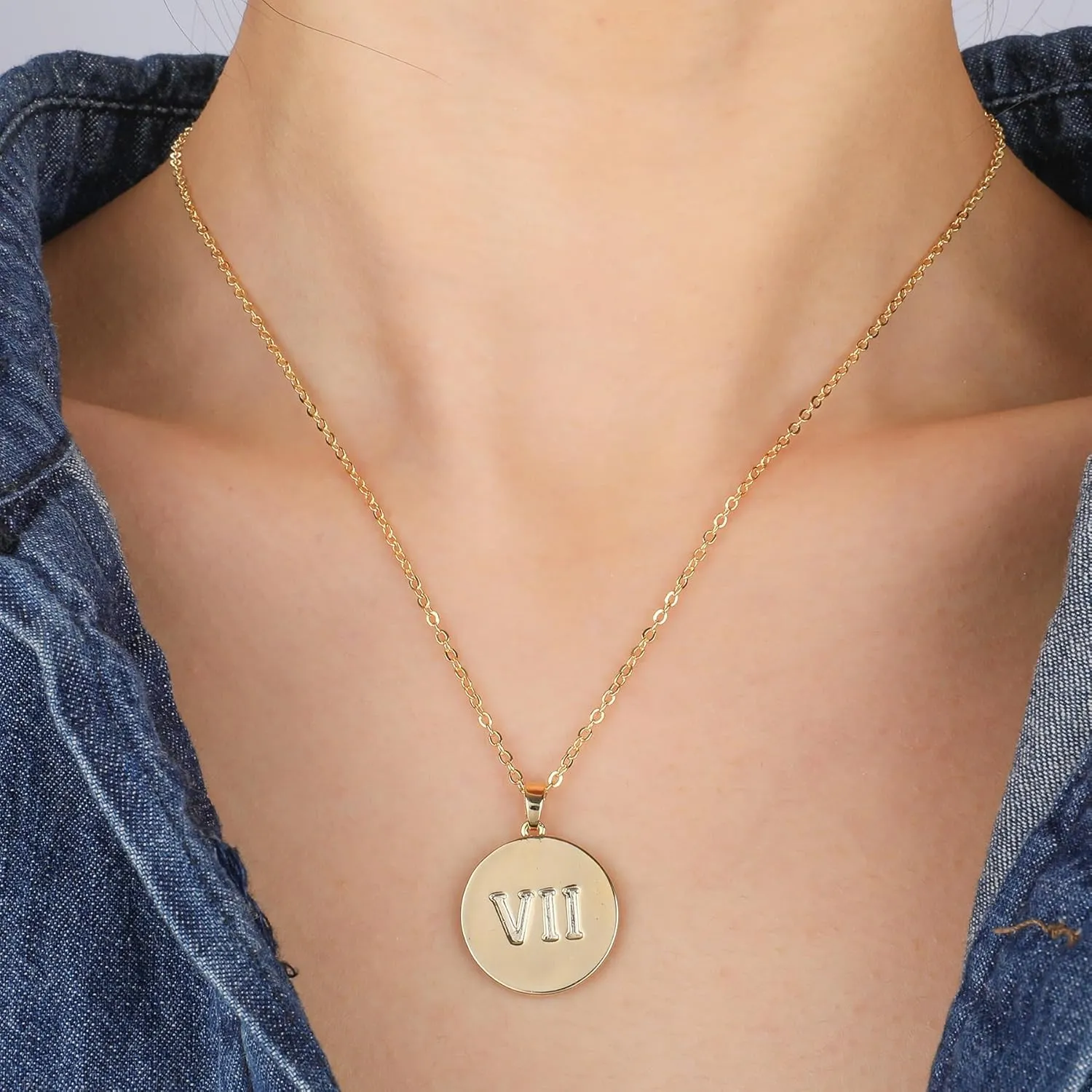 Gold Pendant Necklace for Women, Snake Moon and Star World Map Ship Anchor Compass Butterfly Crown Bee Scorpion Inspiration Words Round Rectangle Oval Pendent Initial Necklace Trendy Jewelry Gift
