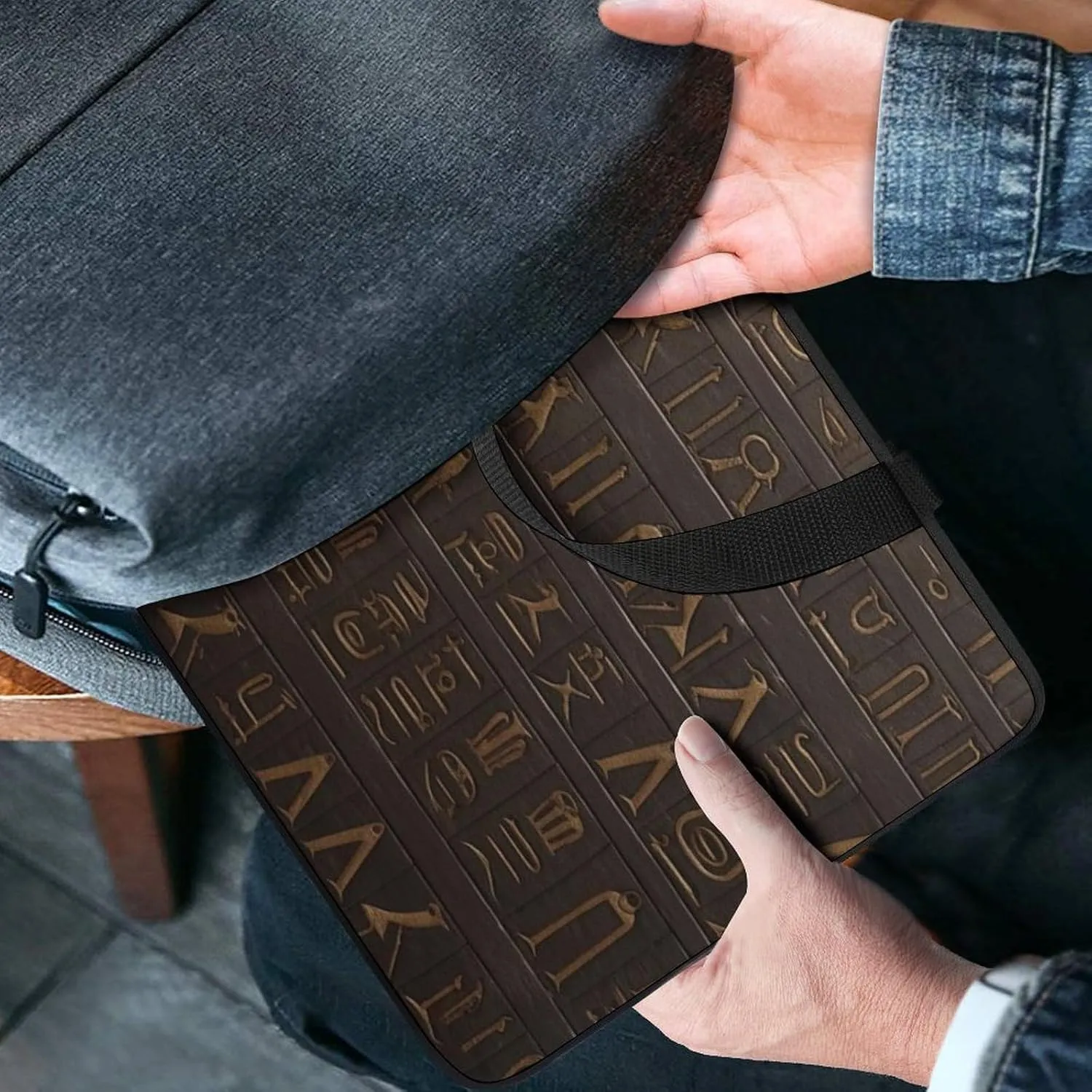 Laptop Bag Ultrathin Ancient Egyptian Hieroglyph Printing Laptop Carrying Case Portability Messenger Bags For Work Travel