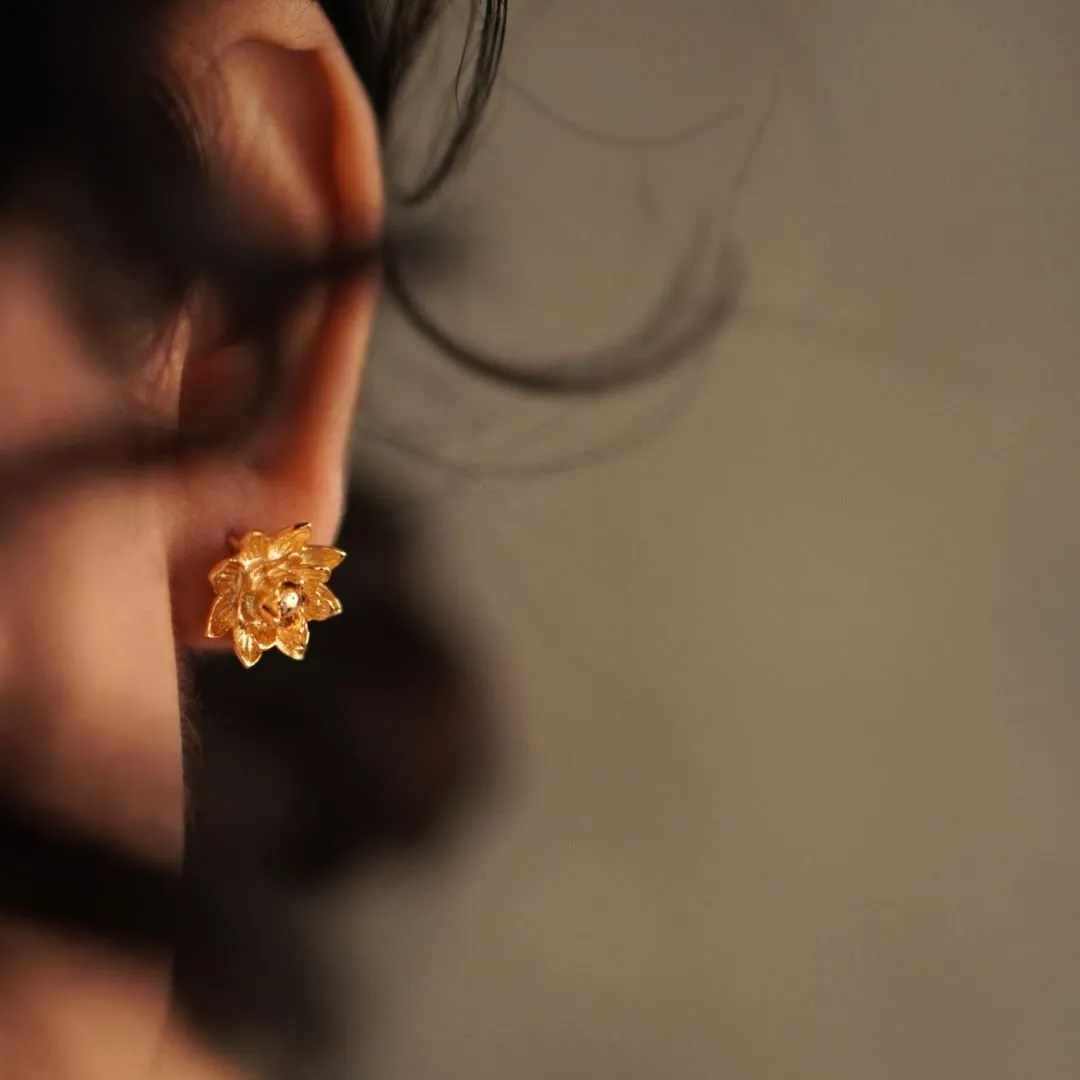 Lotus Symphony Jewelry Set