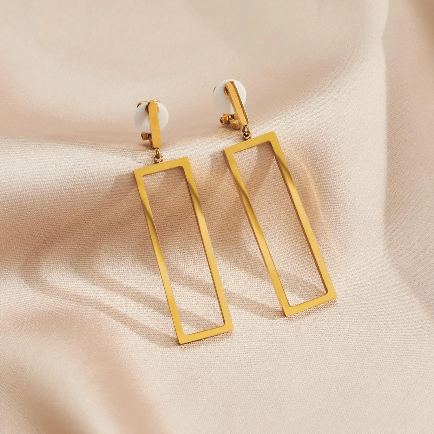 Metal Geometric Clip On Drop Earrings for Women Gold Black Silver Non Piercing Dangle Earrings Rectangle Triangle Bar Circle Waterdrop Ellipse Clip Earrings