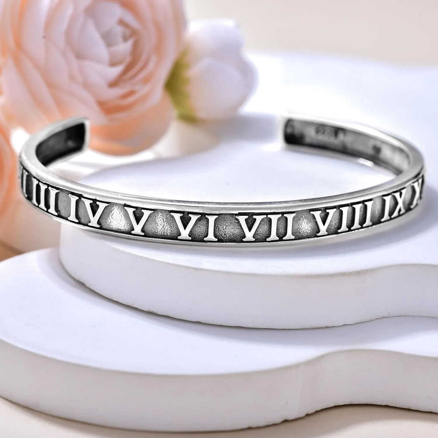 POIUY Inspirational Bracelet for Women Men Sterling Silver Strength Mantra Cuff Bracelet Set Anniversary Birthday Graduations Jewelry Gift for Everyone You Love