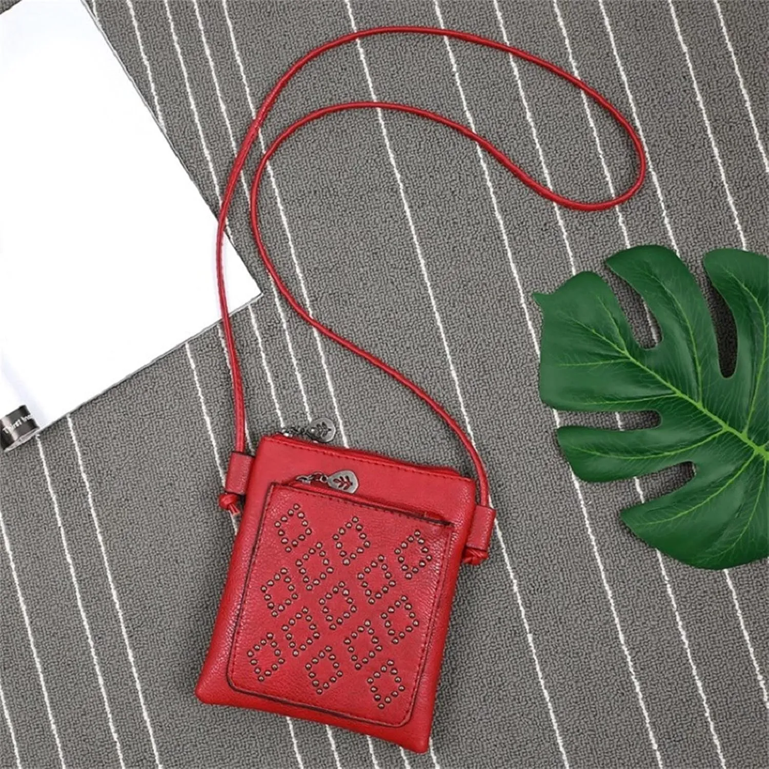 Puffy Crossbody Bags for Women Stadium Crossbody Messenger Bags for Concerts Sporting Events Mothers Day Gifts(Red)