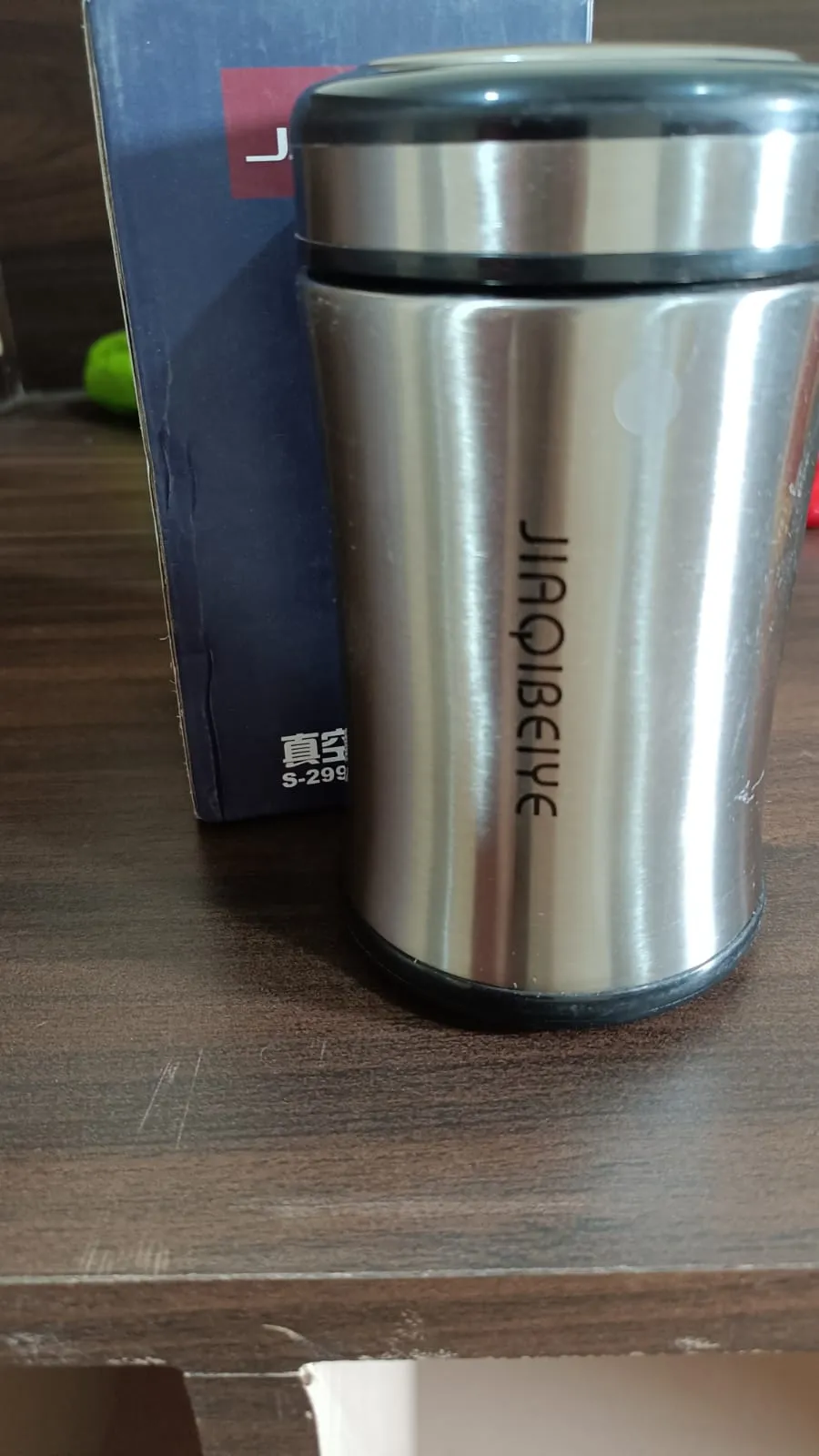 Stainless steel bottles 300Ml Approx. For Storing Water And Some Other Types Of Beverages Etc.
