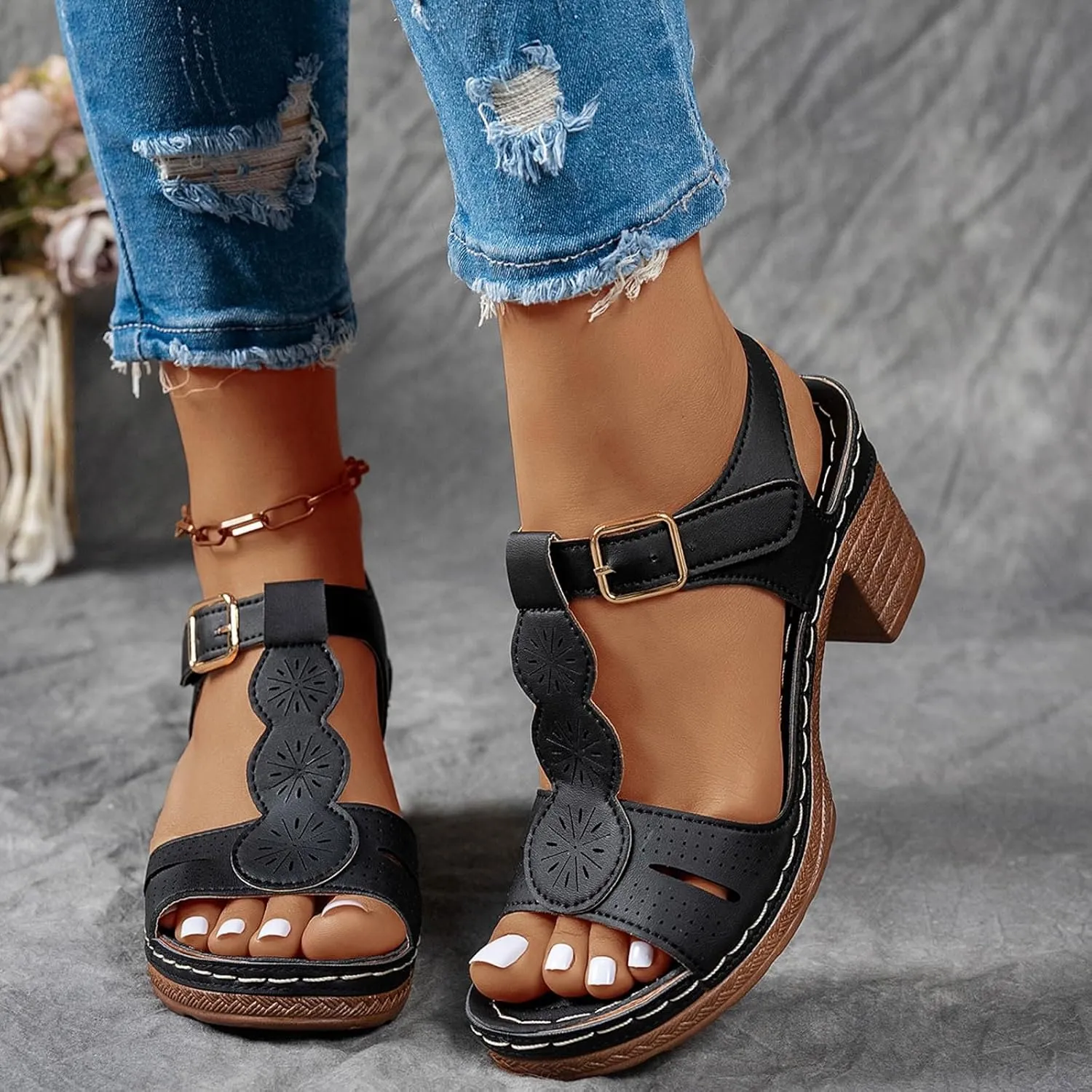 Summer Sandals for Women 2025 Orthtic Arch Support Flat Wedge Sandal Walking Open Toe Ankle Strap Comfortable Platform Slip-On Shoe for Beach Casual Vacation Party
