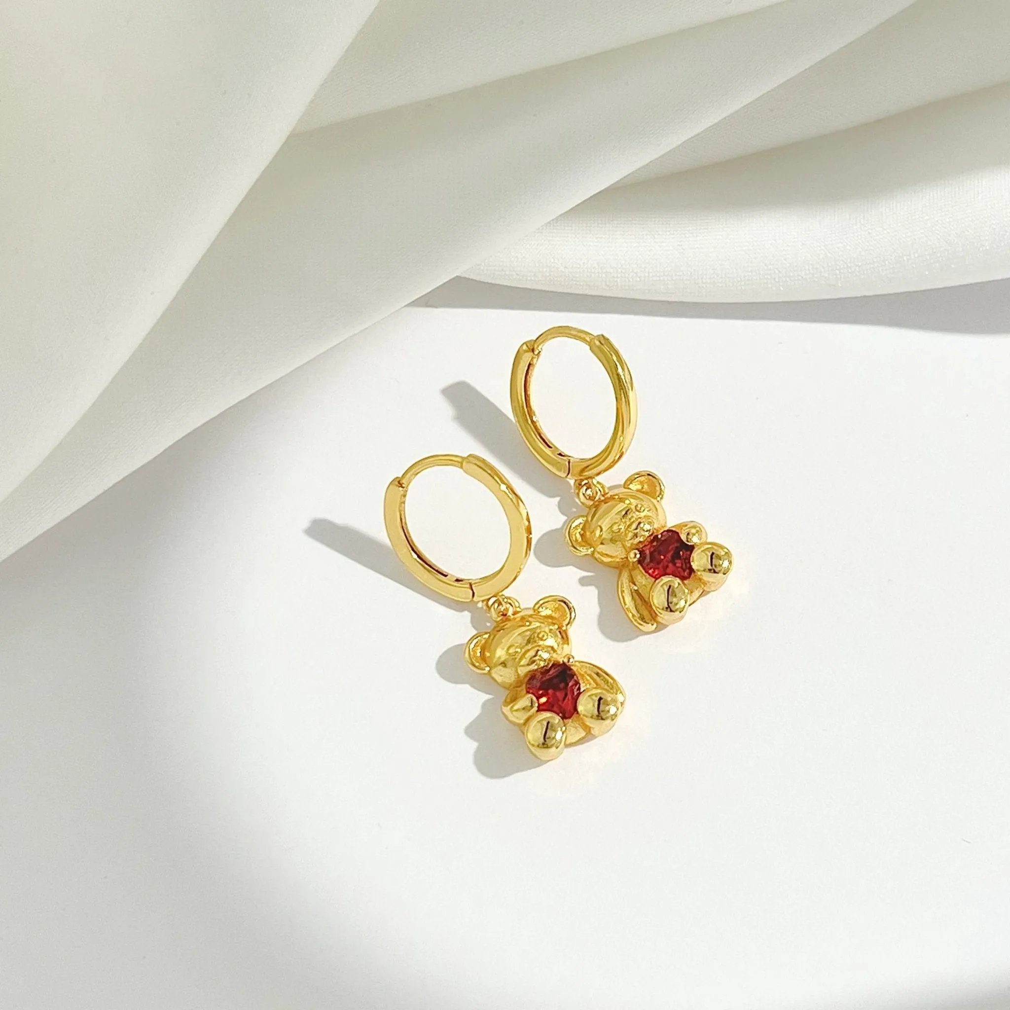 Teddy Huggies in Gold