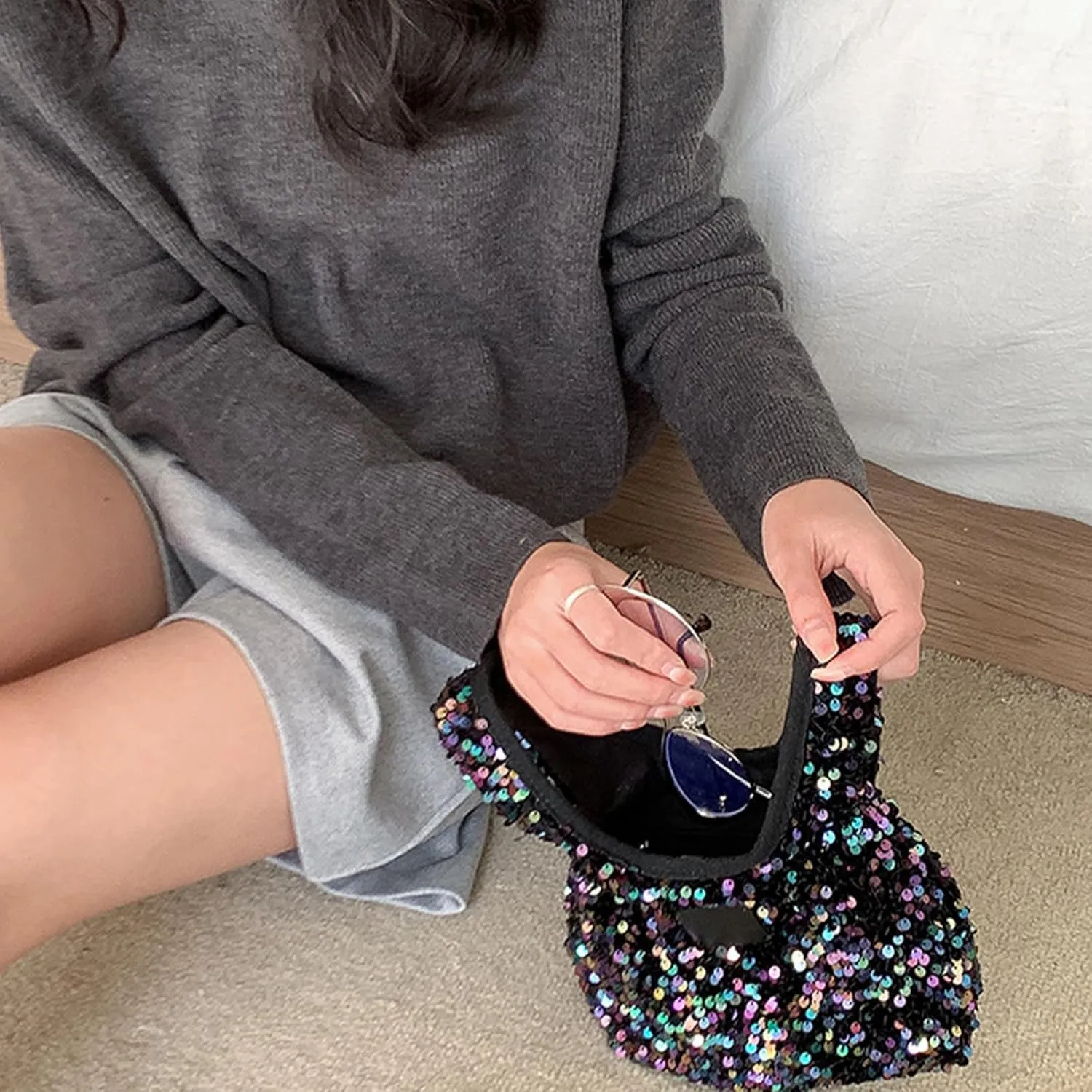 Women's Clutches Evening Bags Retro Sequins Glitters Triangle Purse for 1920s Party Prom Wedding Sparkles Wrist Purses
