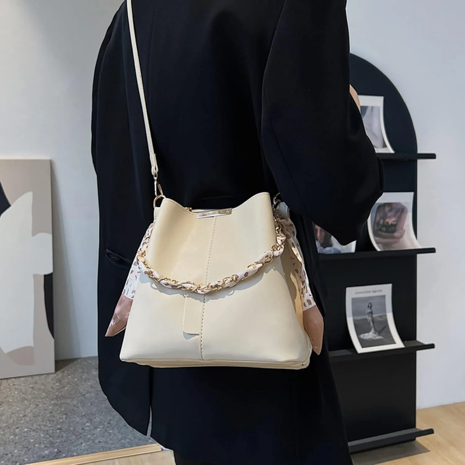 Women's Fashion Shoulder Bags Stadium Crossbody Messenger Bags for Concerts Sporting Events Womens Crochet Bag(Beige)