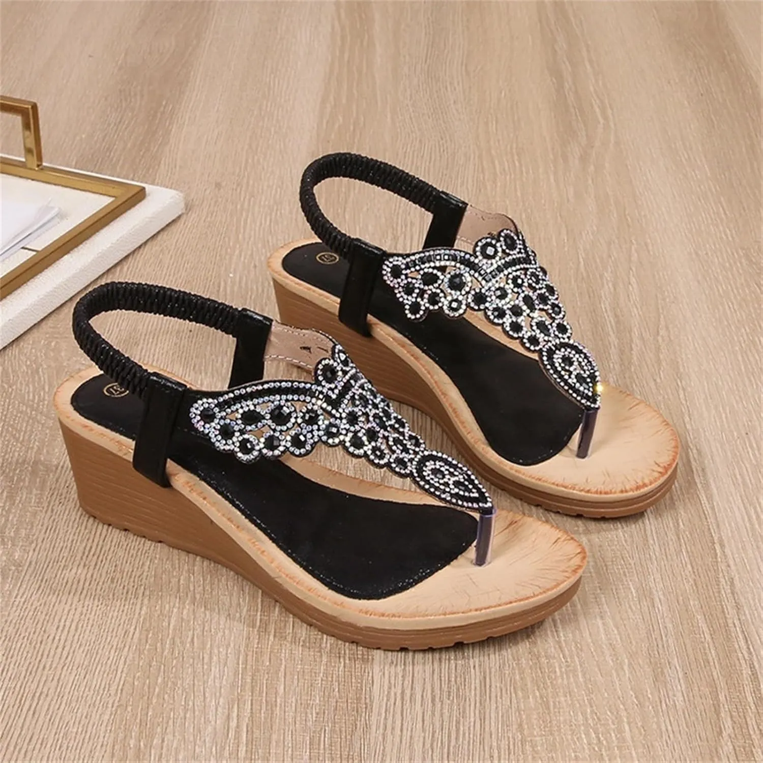 Women's Sandals New Summer Comfortable And Fashionable Retro Ethnic Style Lightweight Beach High Heel Sandals for