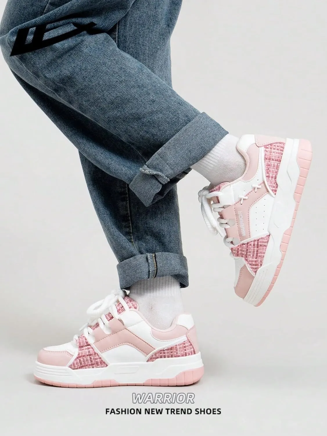 Y2K Retro Platform Sneakers for Women Low Top Lace Up Casual Skate Shoes Thick Sole Flat Athletic Trainers for Autumn Walking Daily Streetwear
